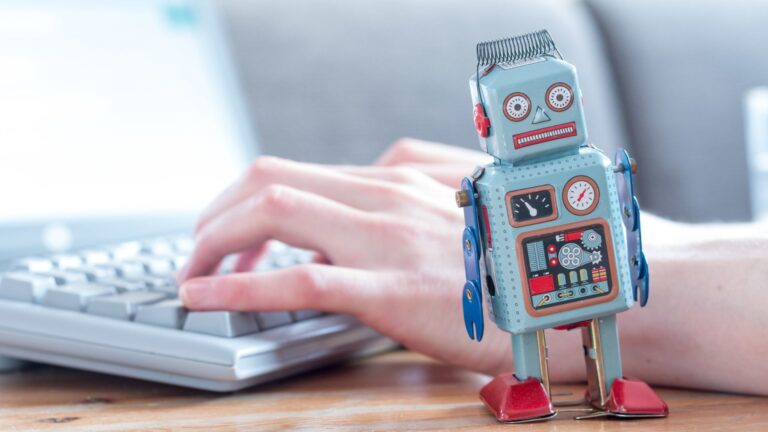 The Pokies Review 2026: Chatbots vs. Humans